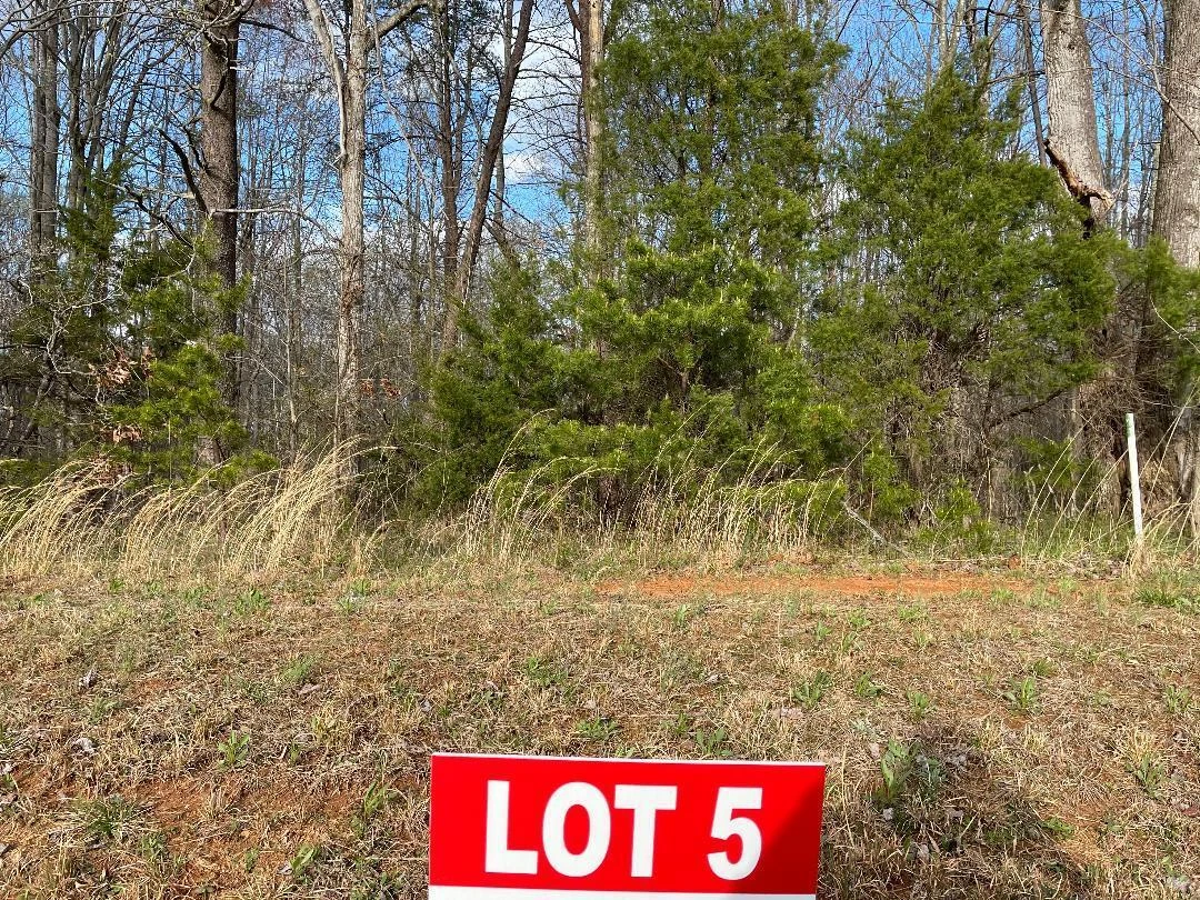 Lot 5 Belvior CIR