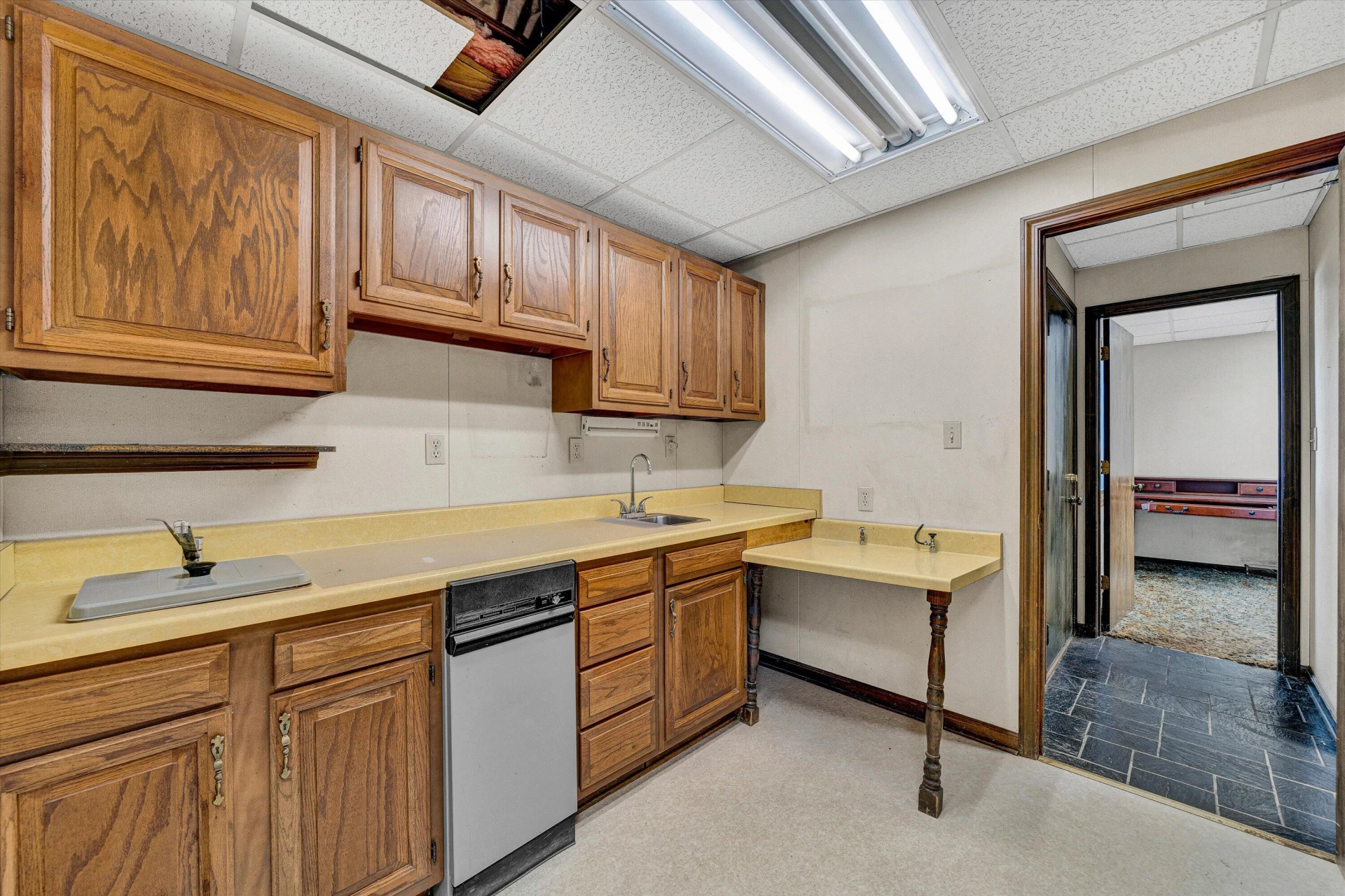 3150 Brambleton AVE - Photo 14