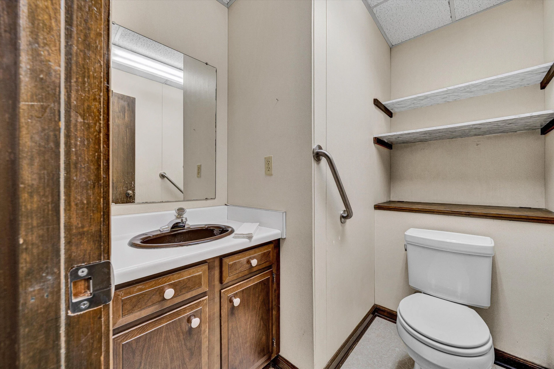 3150 Brambleton AVE - Photo 15
