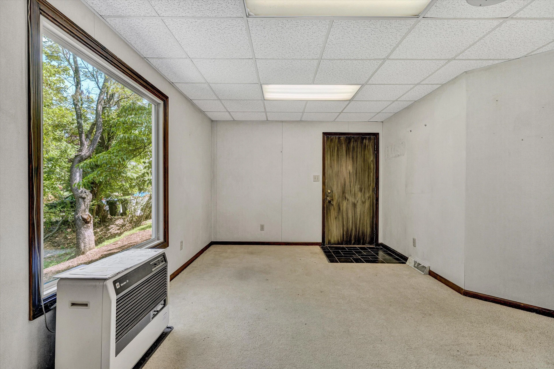 3150 Brambleton AVE - Photo 5
