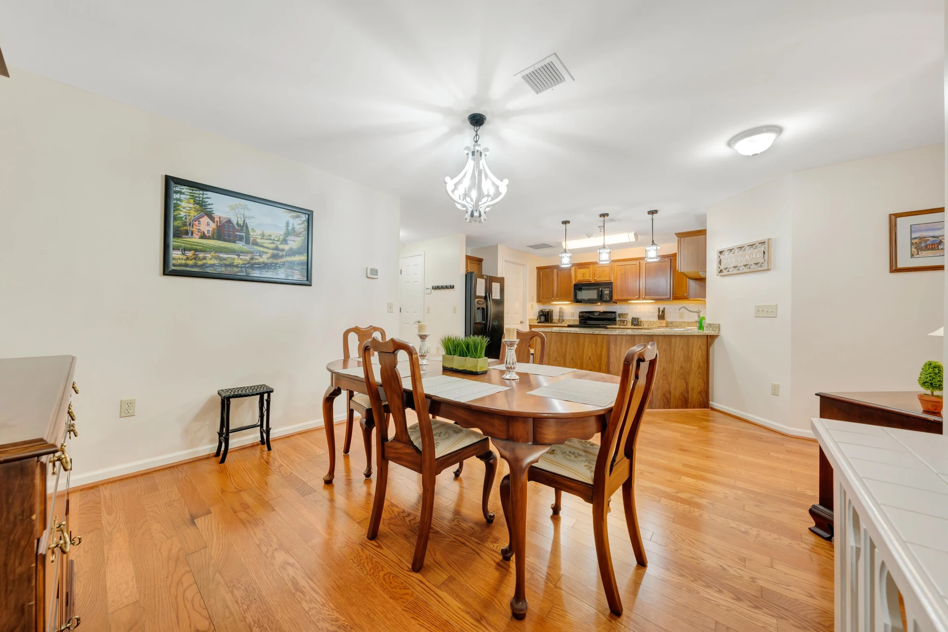 1100 Celebration AVE #406 - Photo 7