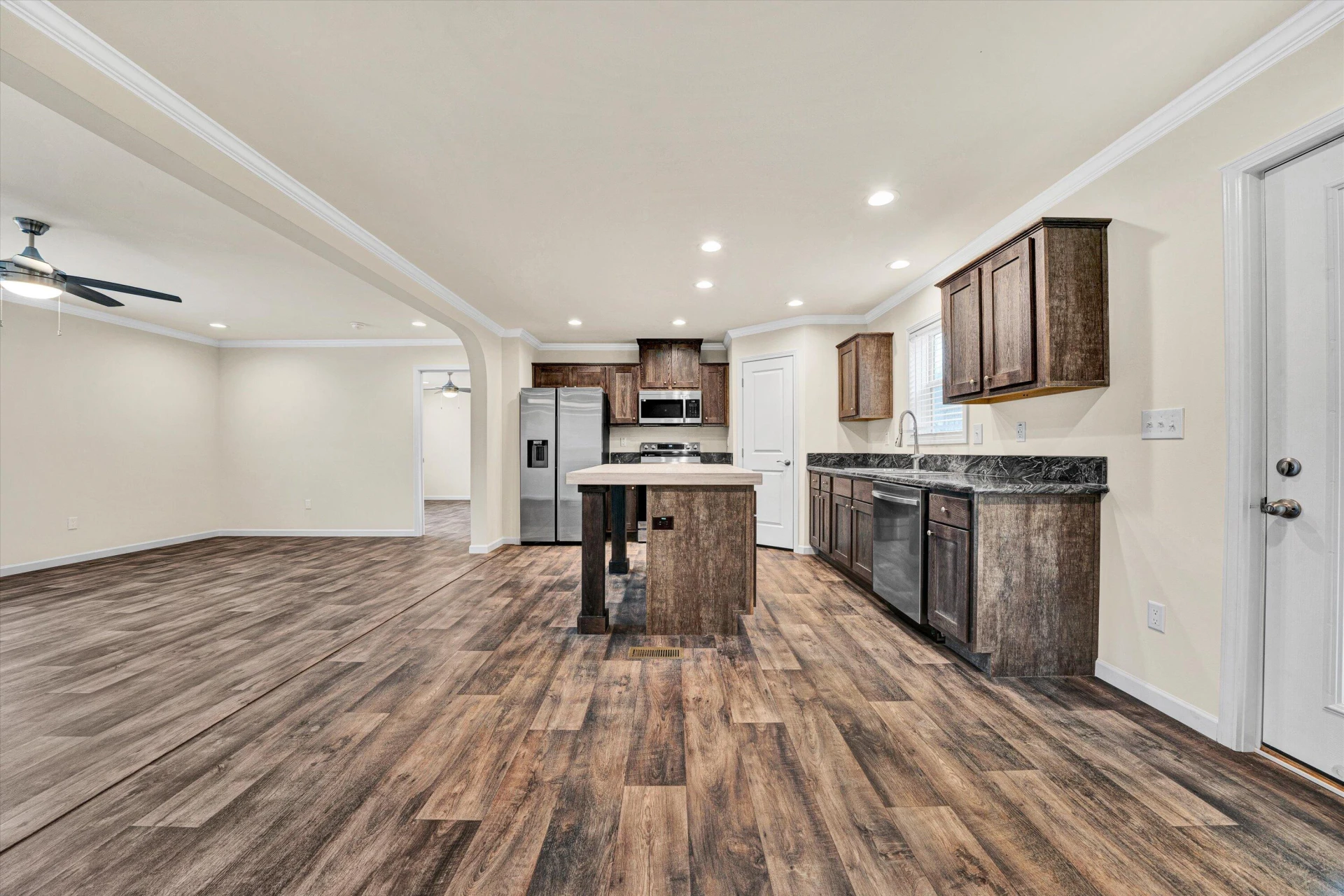 167 MOUNTAIN TOP DR - Photo 12