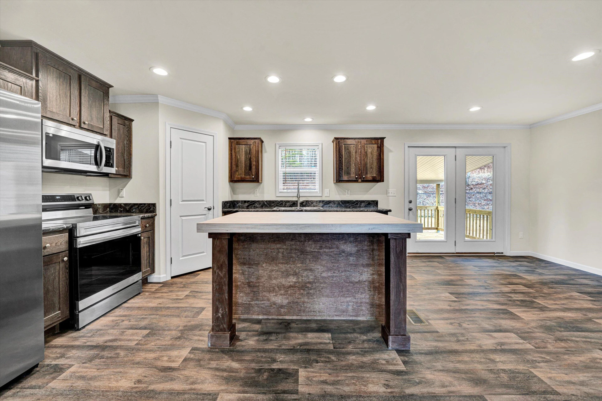 167 MOUNTAIN TOP DR - Photo 16
