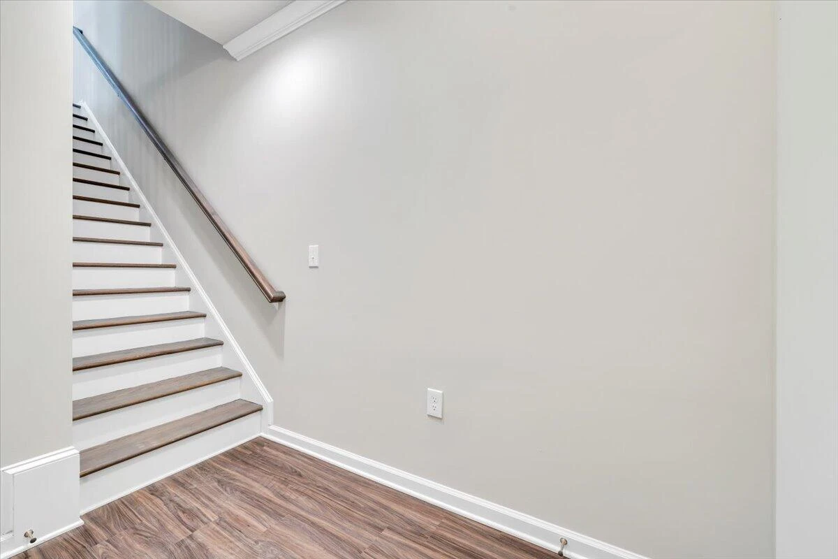 3728 Crescent Ridge DR SW - Photo 2