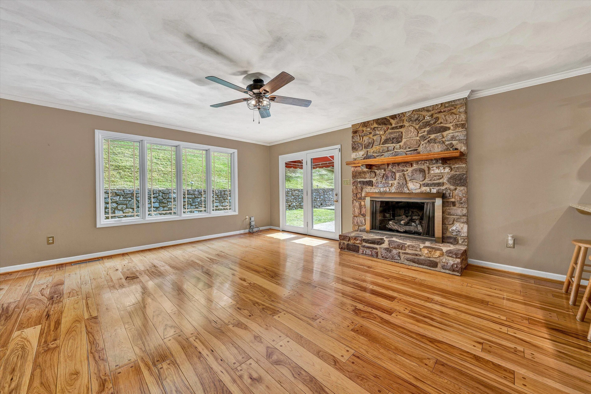 29 Serenity LN - Photo 18