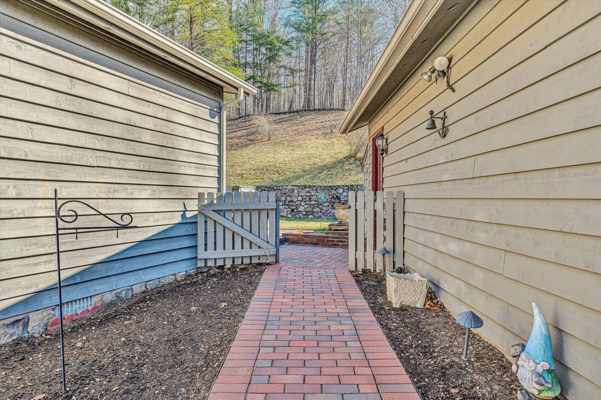 29 Serenity LN - Photo 36