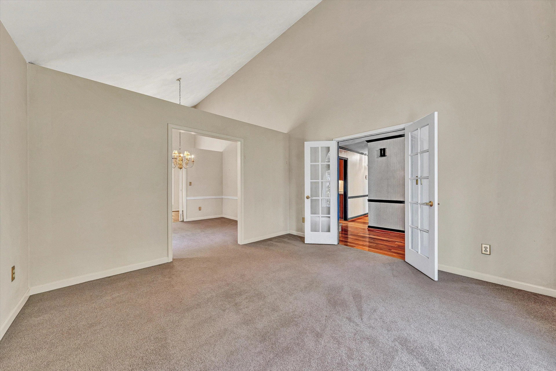 29 Serenity LN - Photo 4