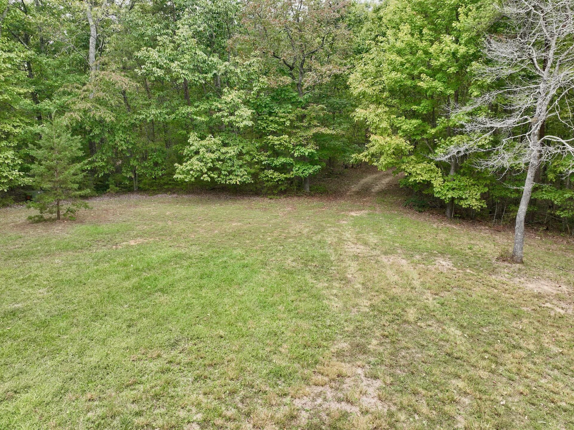 0 Yorkshire DR - Photo 5