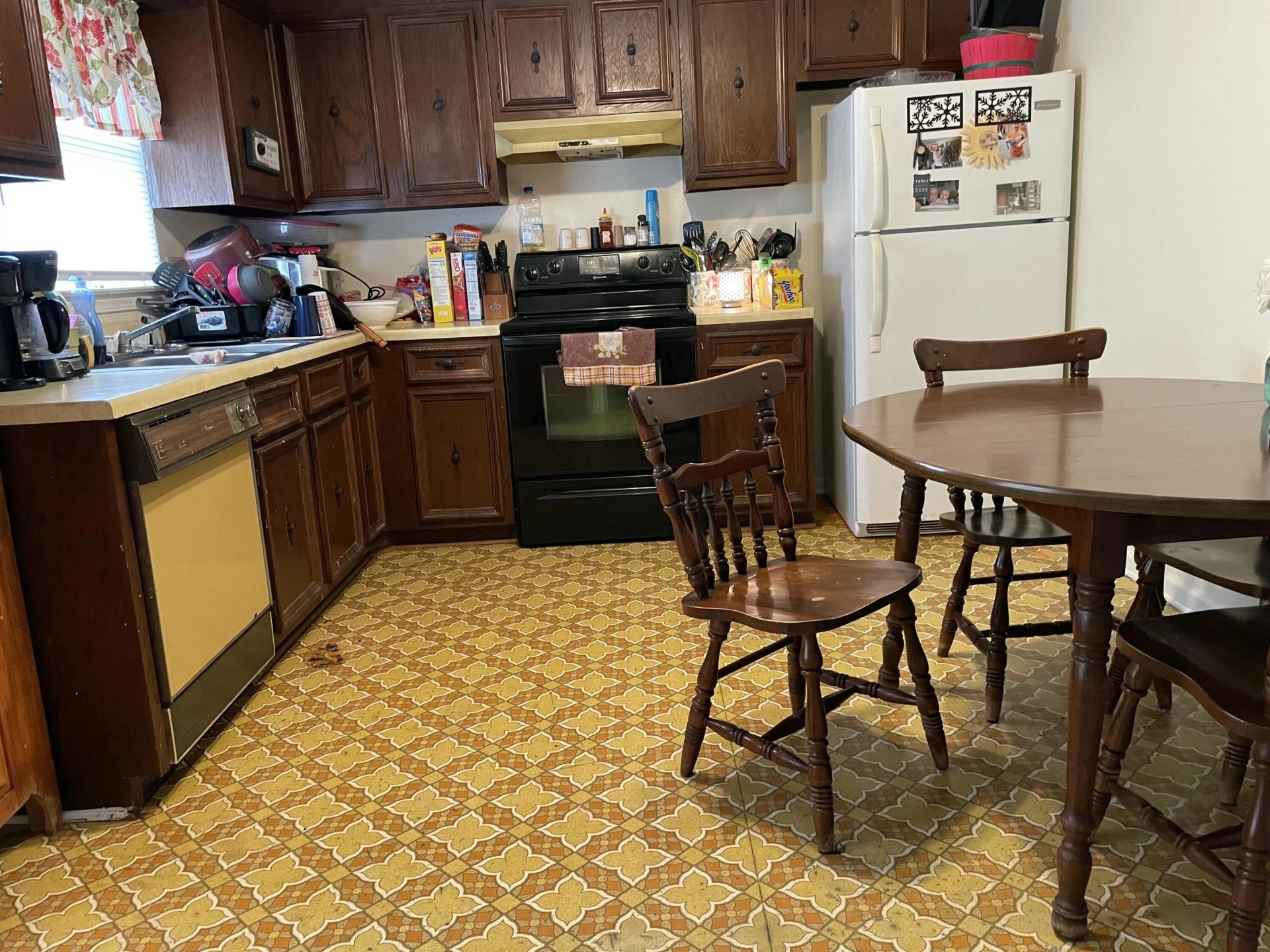 103 Ross ST - Photo 8