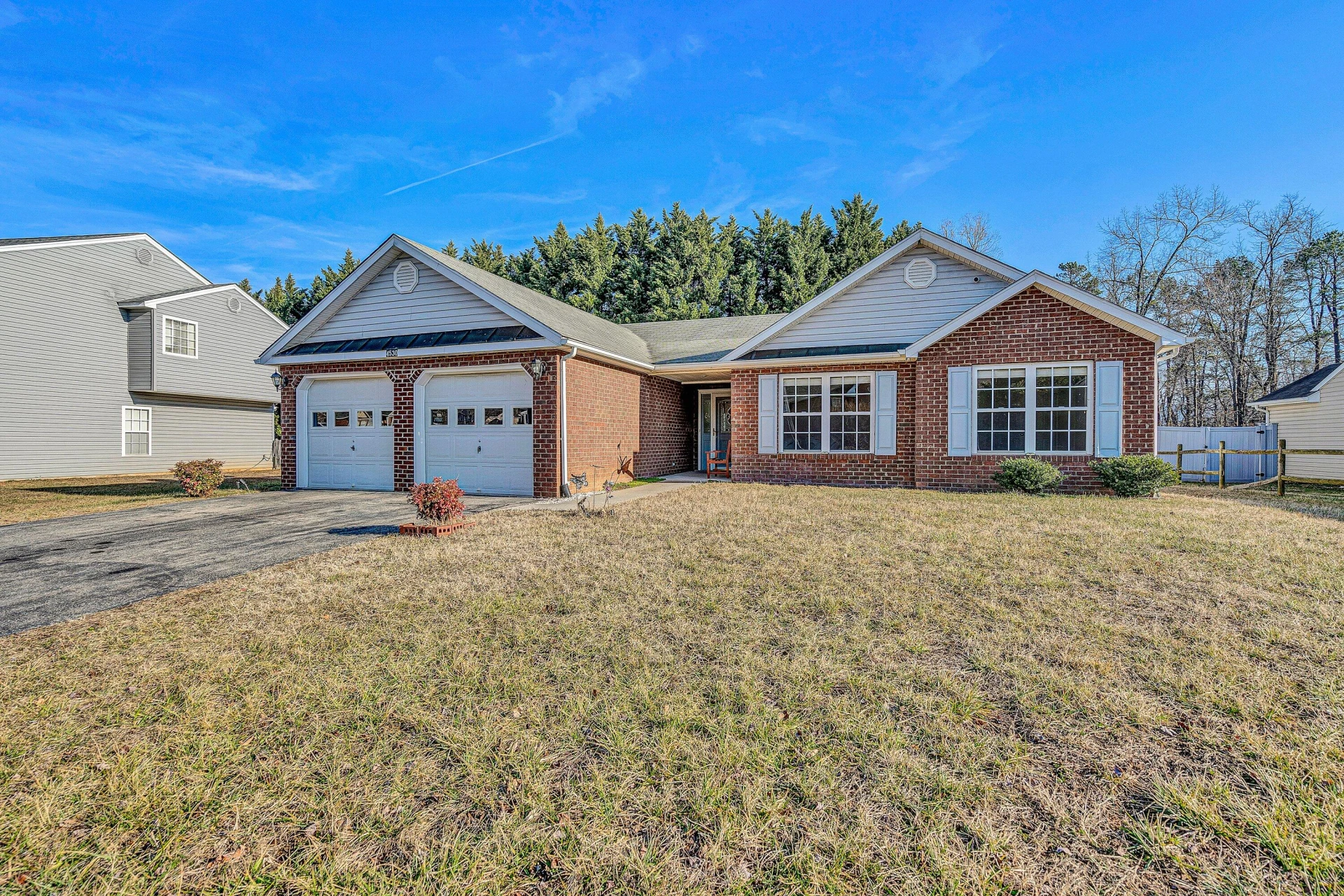4530 Lomond CIR