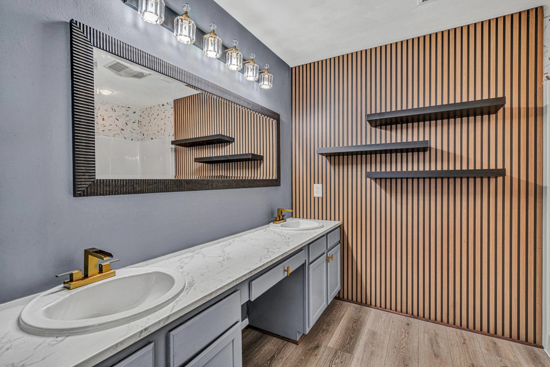 4530 Lomond CIR - Photo 19