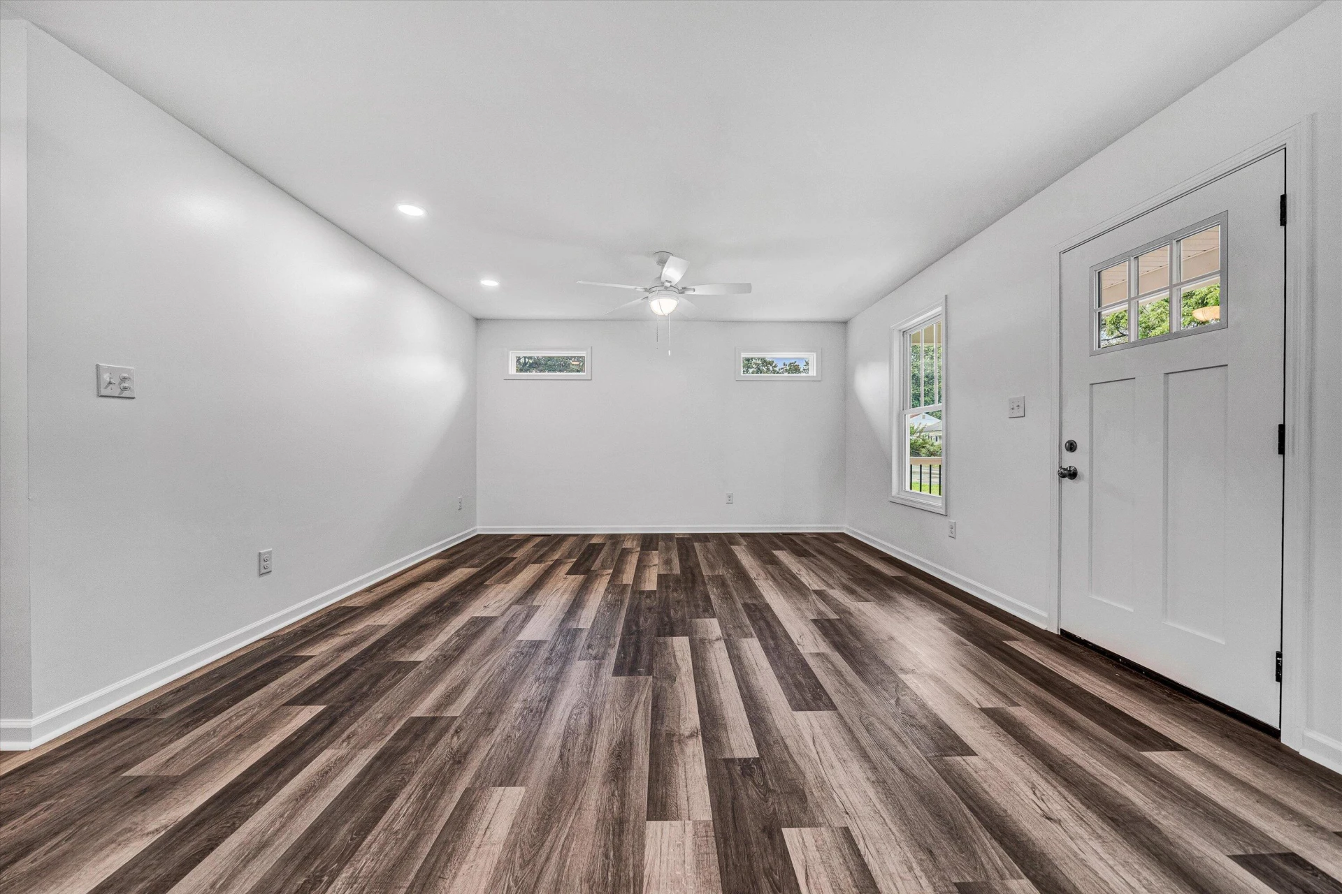 3908 Kentucky AVE NW - Photo 4