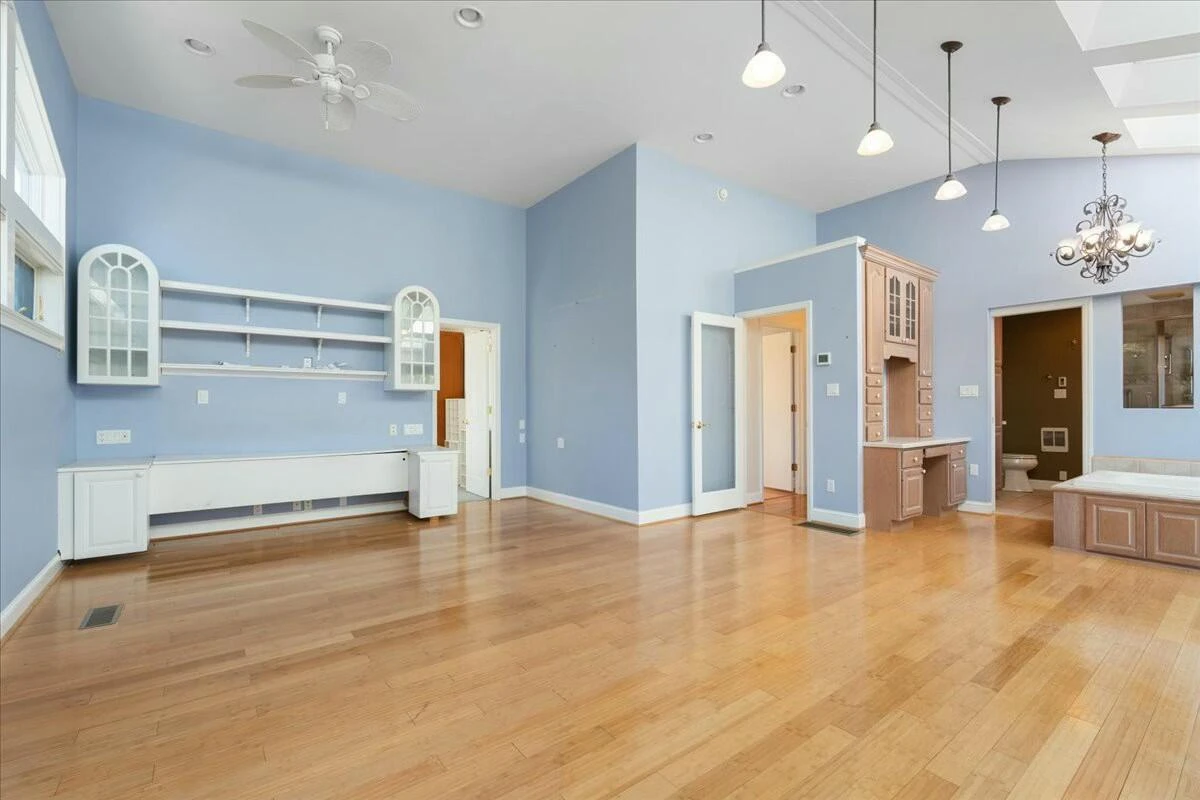 1031 Lakemount DR - Photo 40