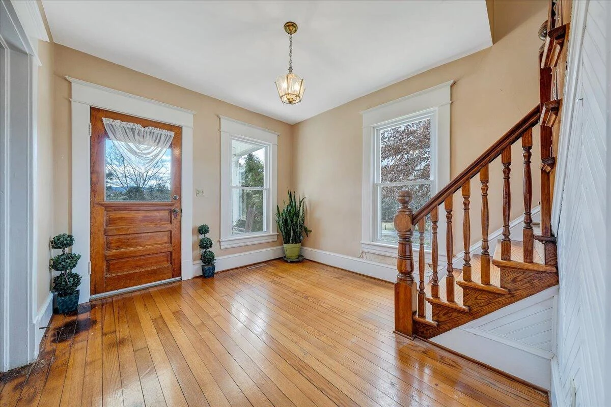 210 Nassau RD #& 148 - Photo 33