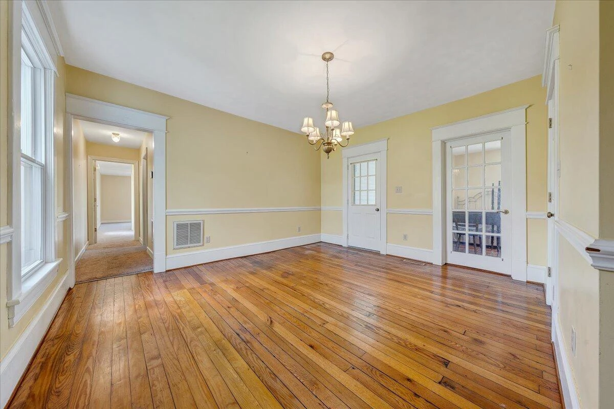 210 Nassau RD #& 148 - Photo 40