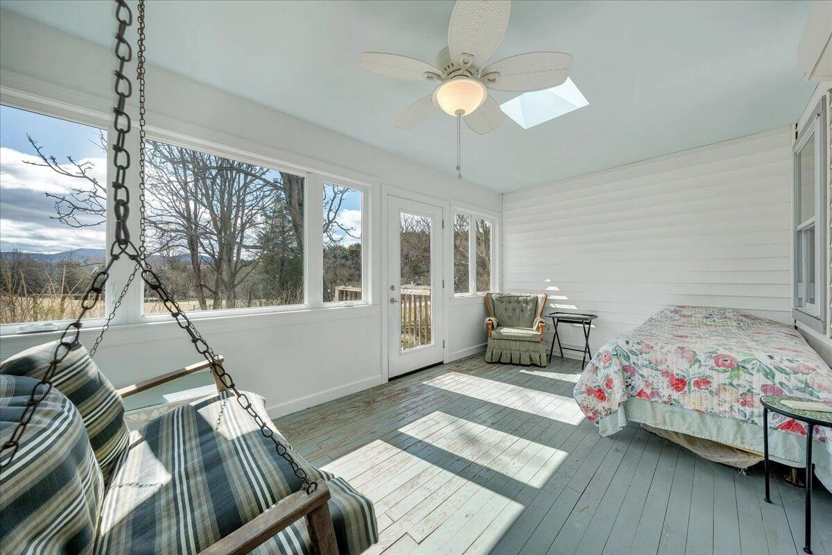210 Nassau RD #& 148 - Photo 58