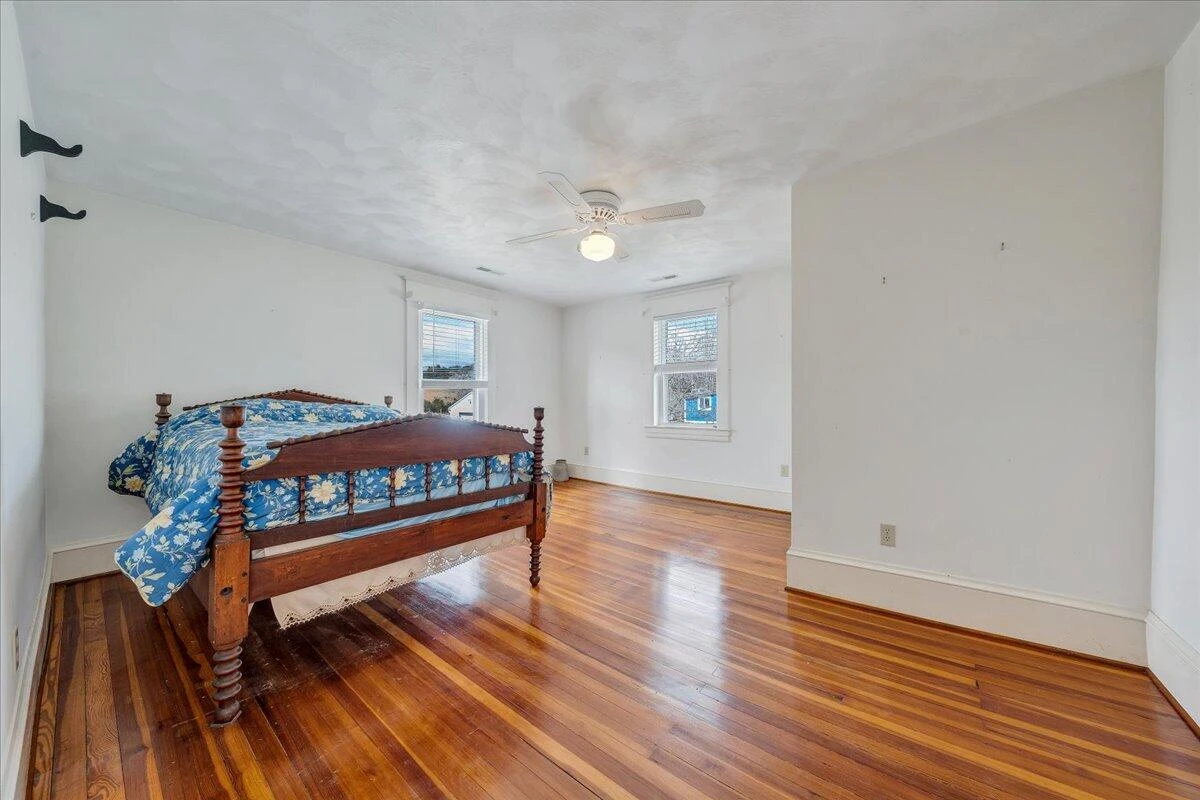 210 Nassau RD #& 148 - Photo 63