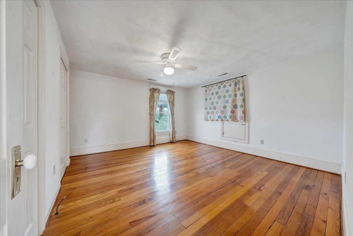 210 Nassau RD #& 148 - Photo 65
