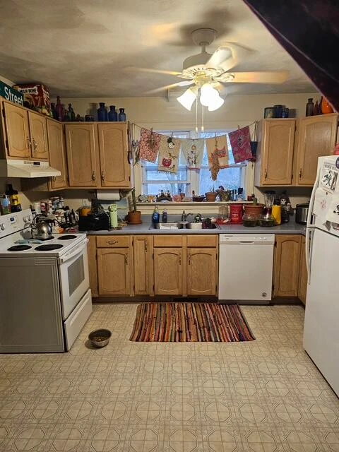 210 Nassau RD #& 148 - Photo 79