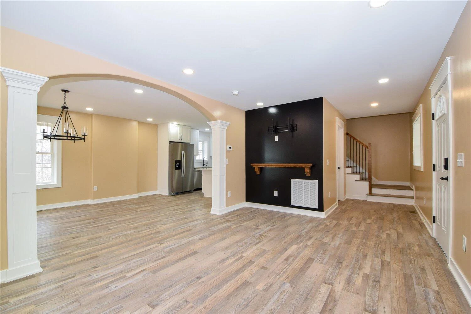 3633 Morgans Mill RD - Photo 6