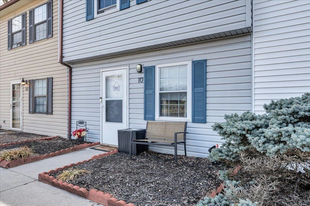 10 Tinkerview DR - Photo 2
