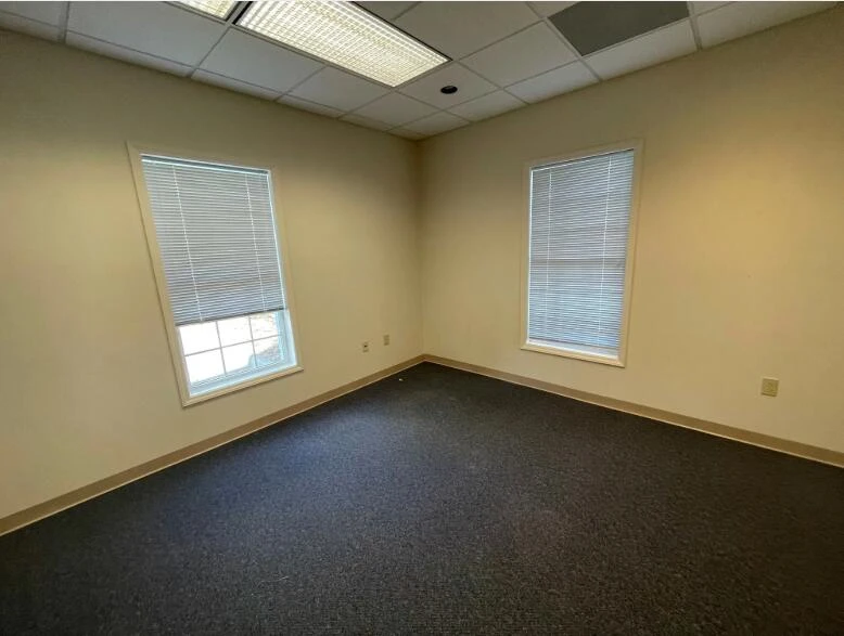 192 Summerfield CT - Photo 6