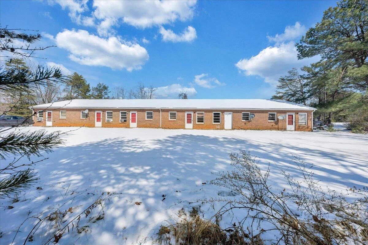 284 Farmers Mountain RD - Photo 5