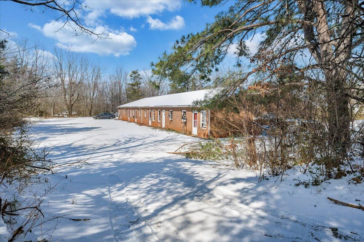 284 Farmers Mountain RD - Photo 7