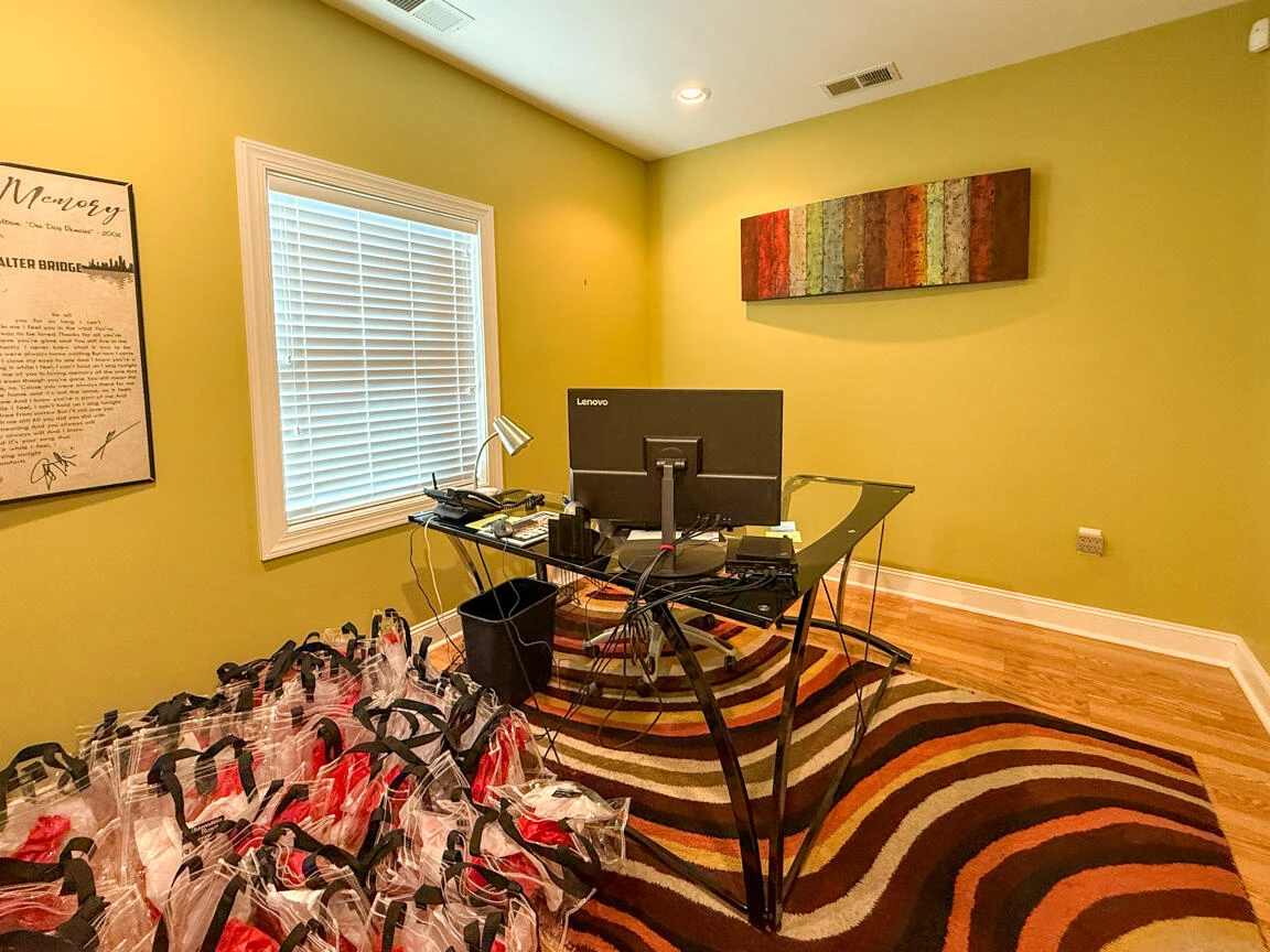 2110 Shenandoah Valley AVE NE - Photo 15