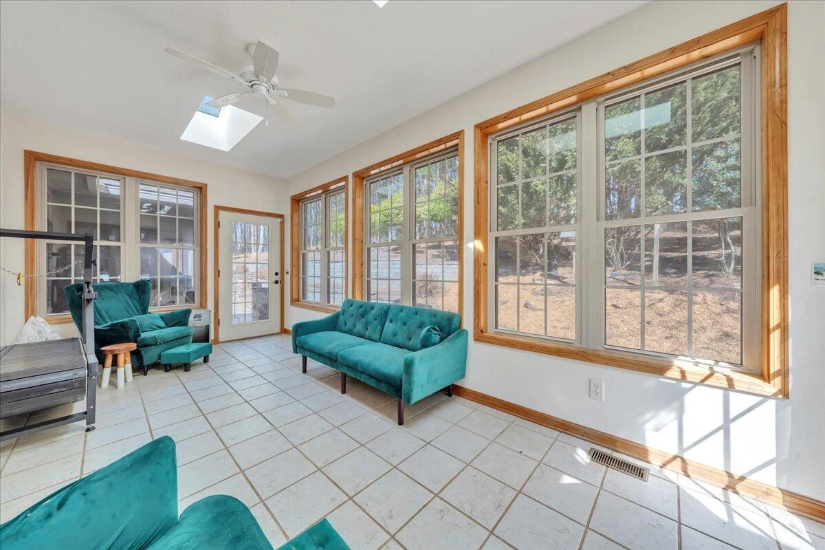 181 Borderline RD NW - Photo 19