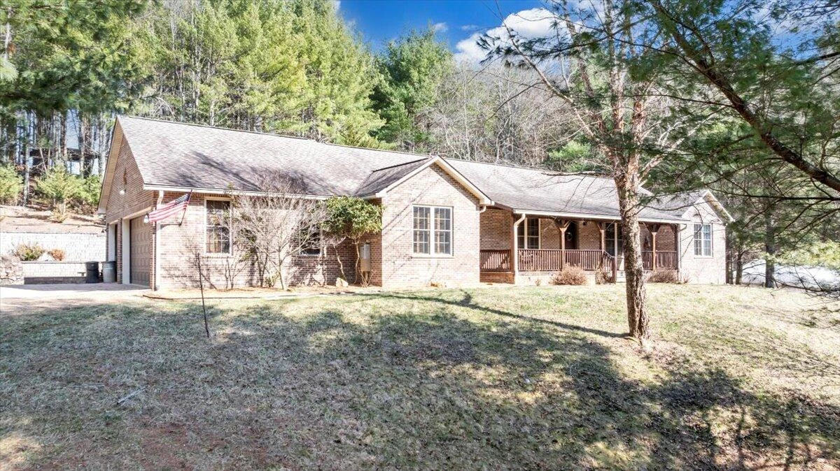 181 Borderline RD NW - Photo 56