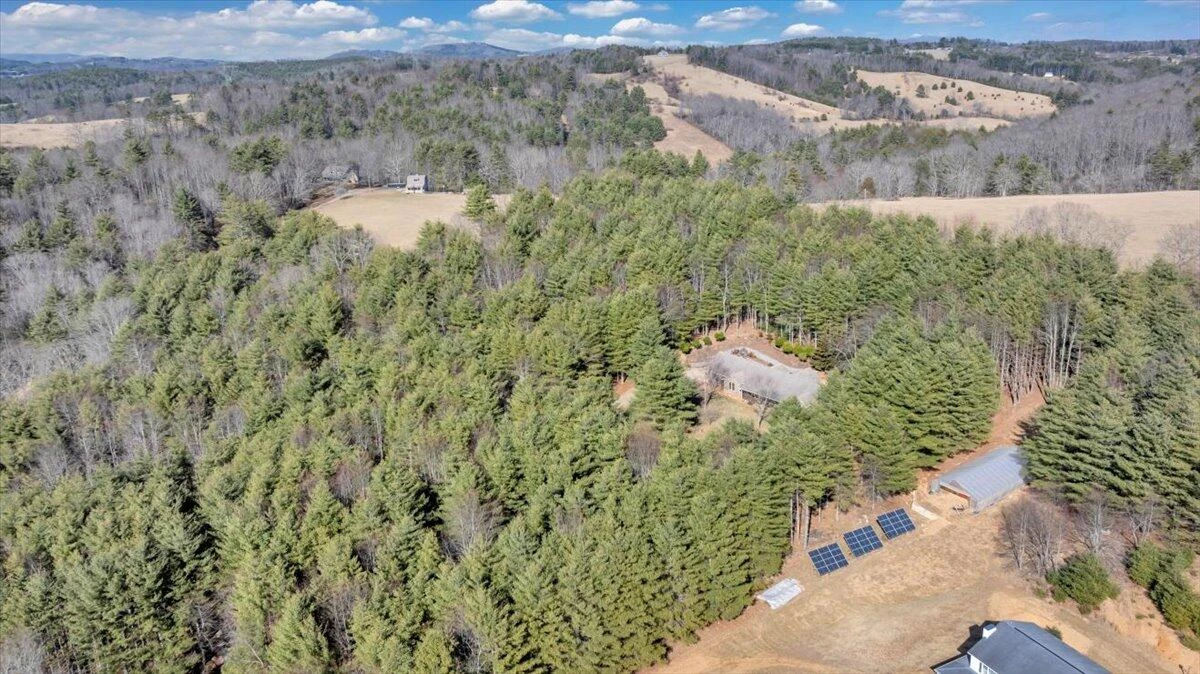 181 Borderline RD NW - Photo 59