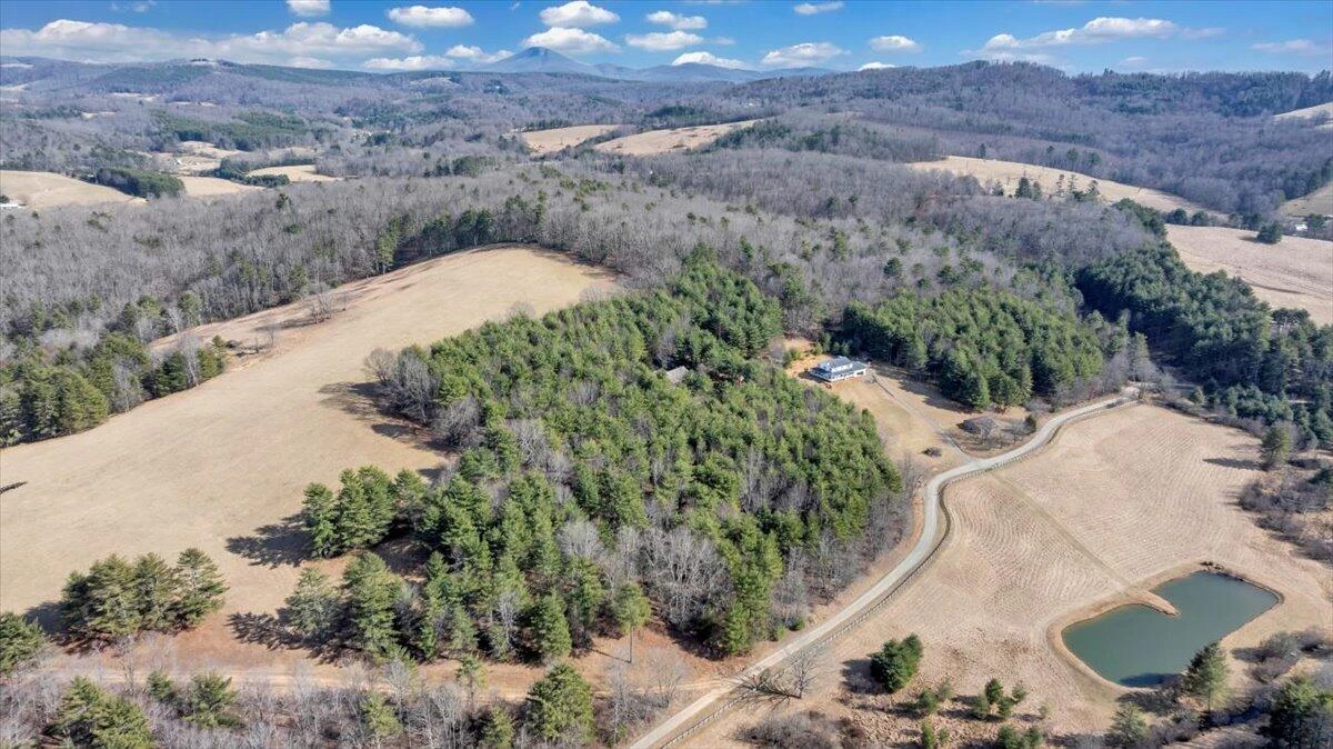 181 Borderline RD NW - Photo 69
