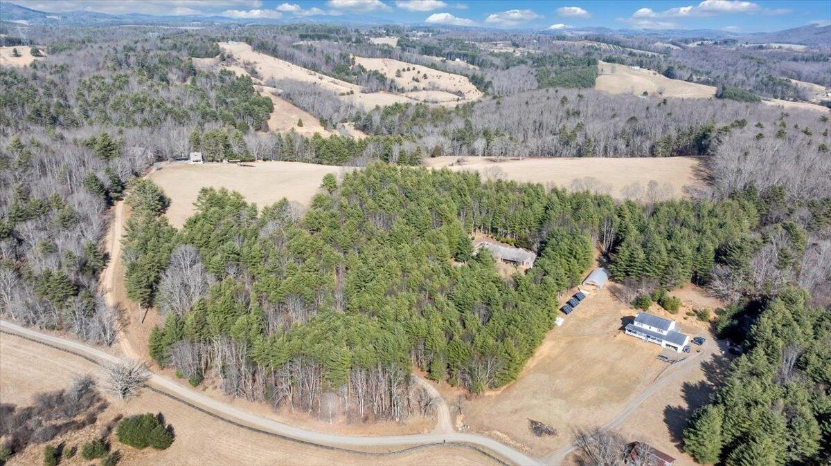 181 Borderline RD NW - Photo 71