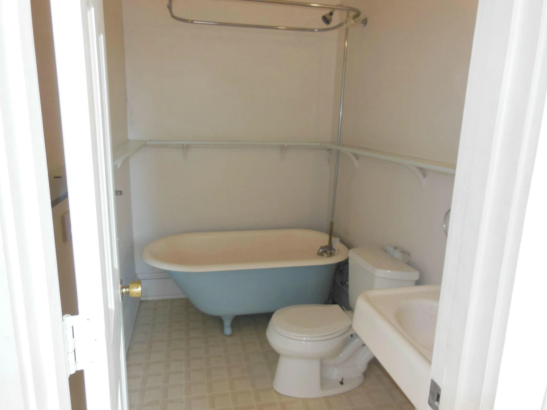 4405 Timber Line RD - Photo 4