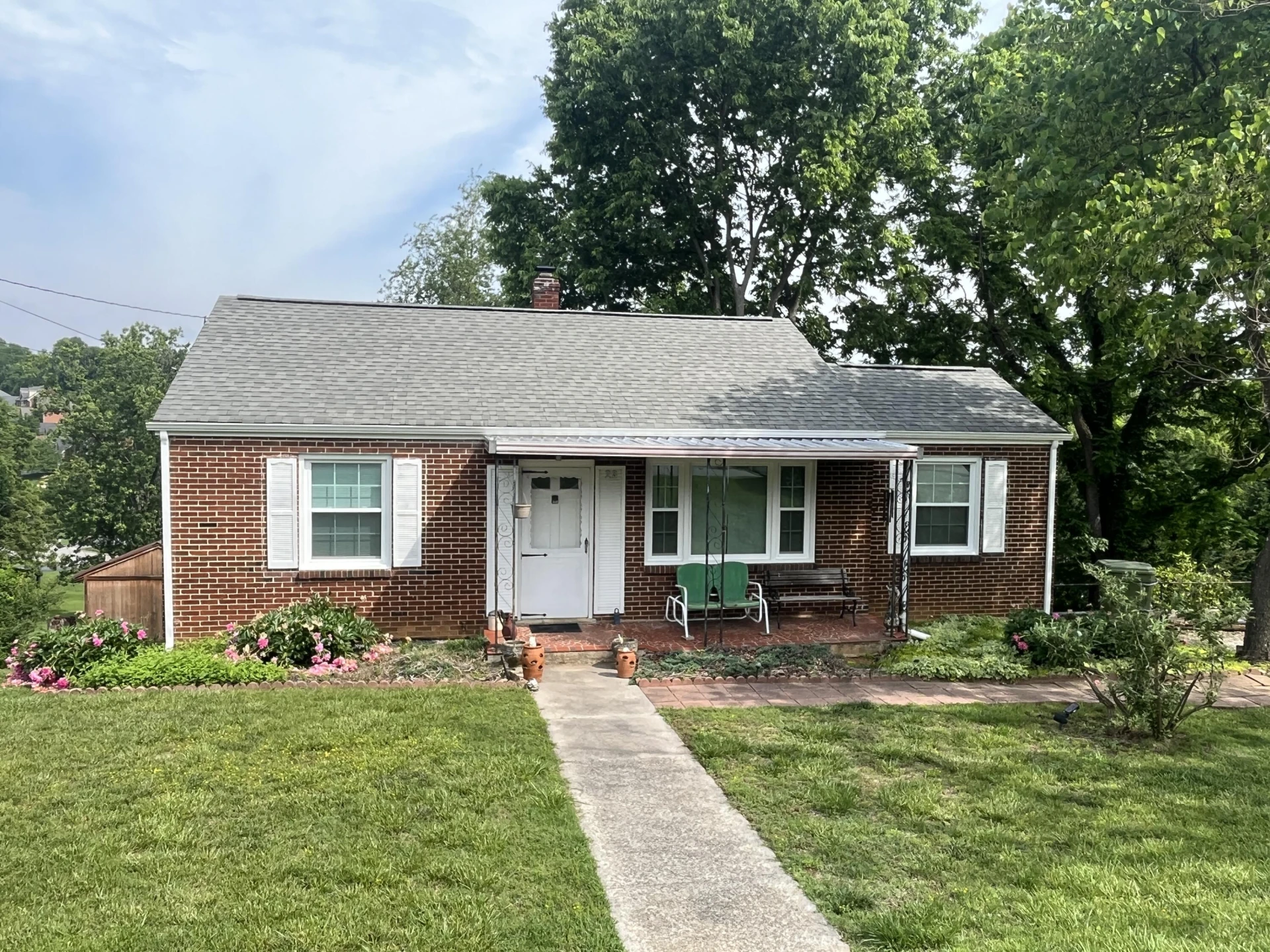 23 Upland DR