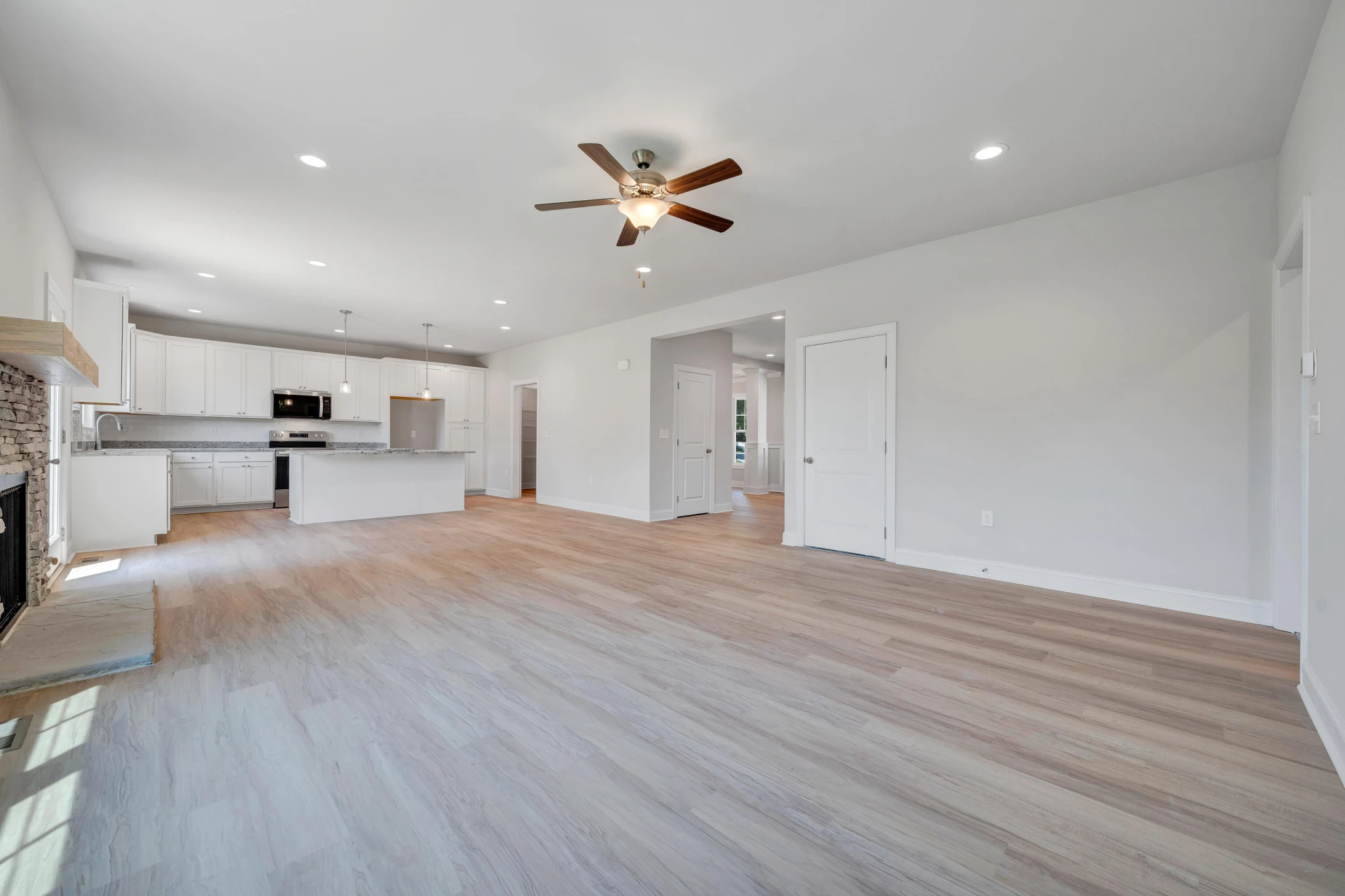 7038 PARKWAY VIEW TRL - Photo 8