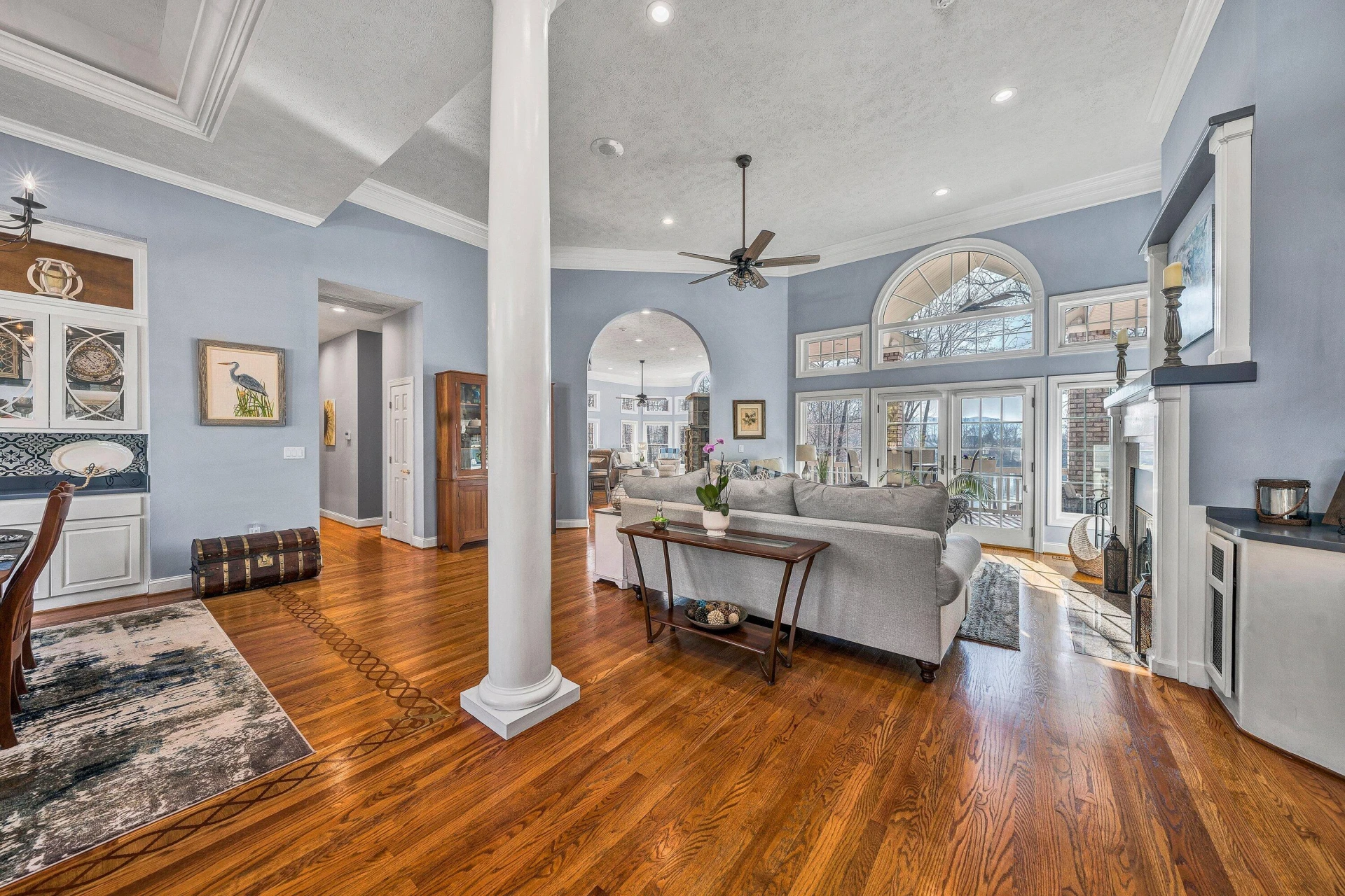 20 Waverly CT - Photo 13