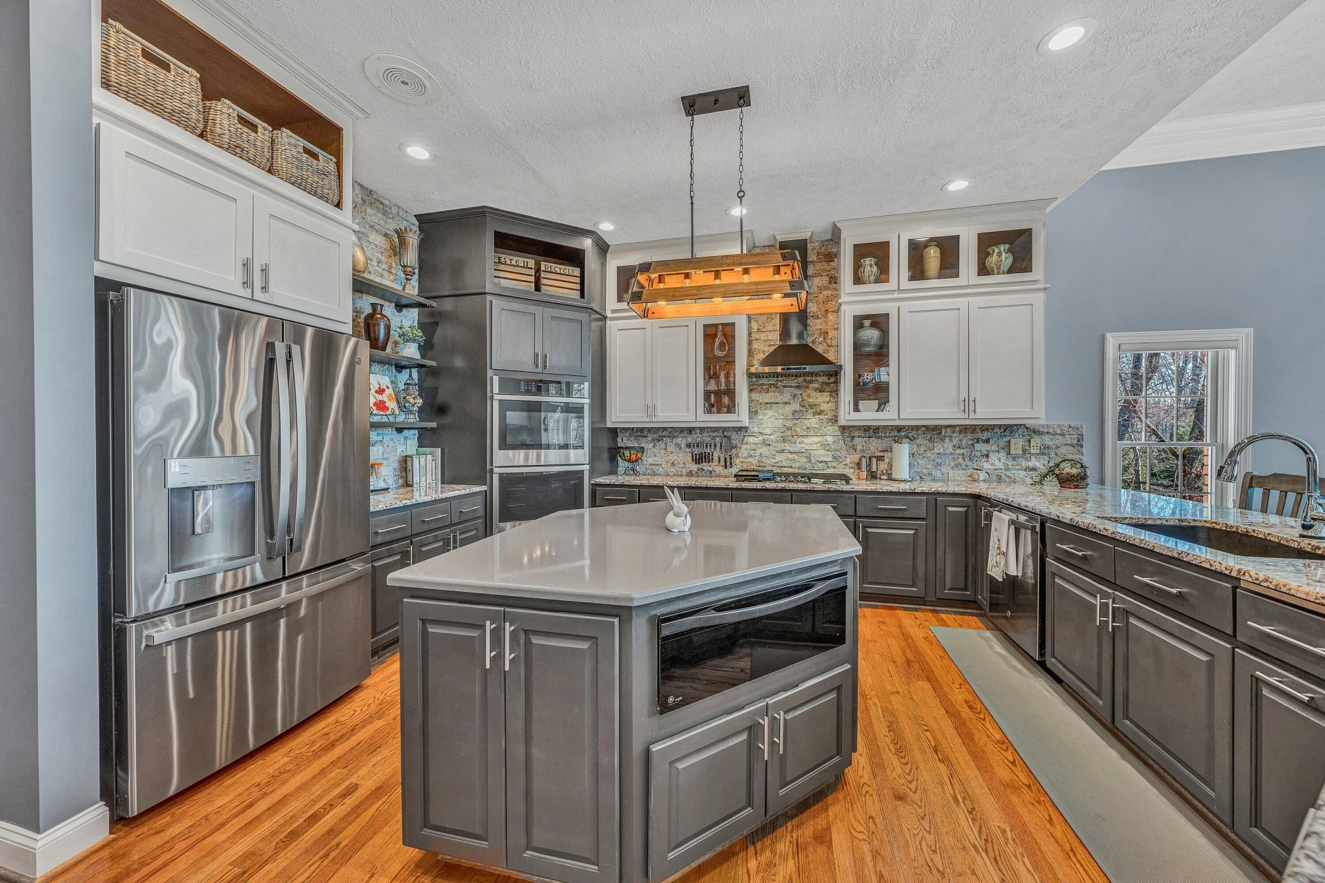 20 Waverly CT - Photo 21