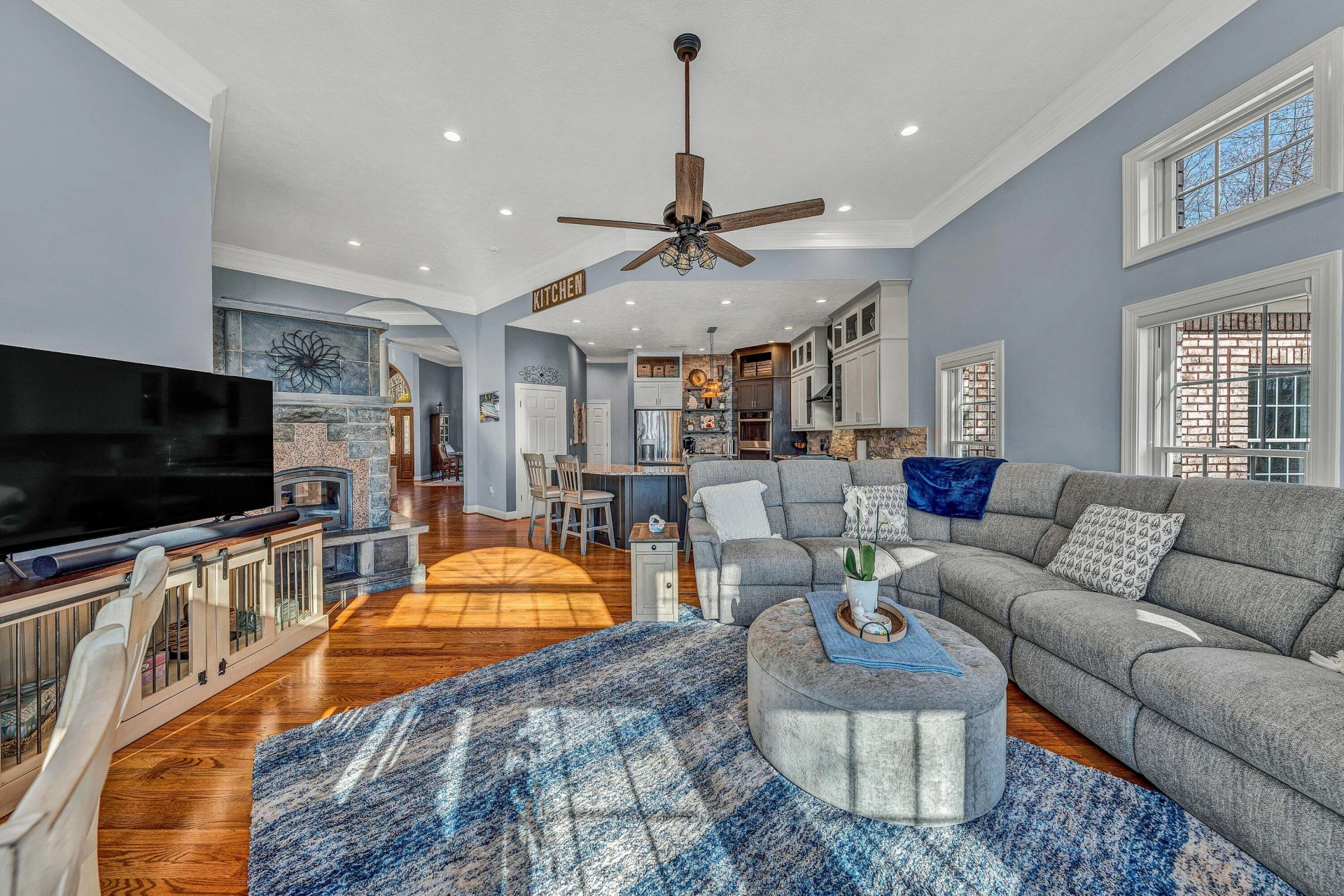20 Waverly CT - Photo 28