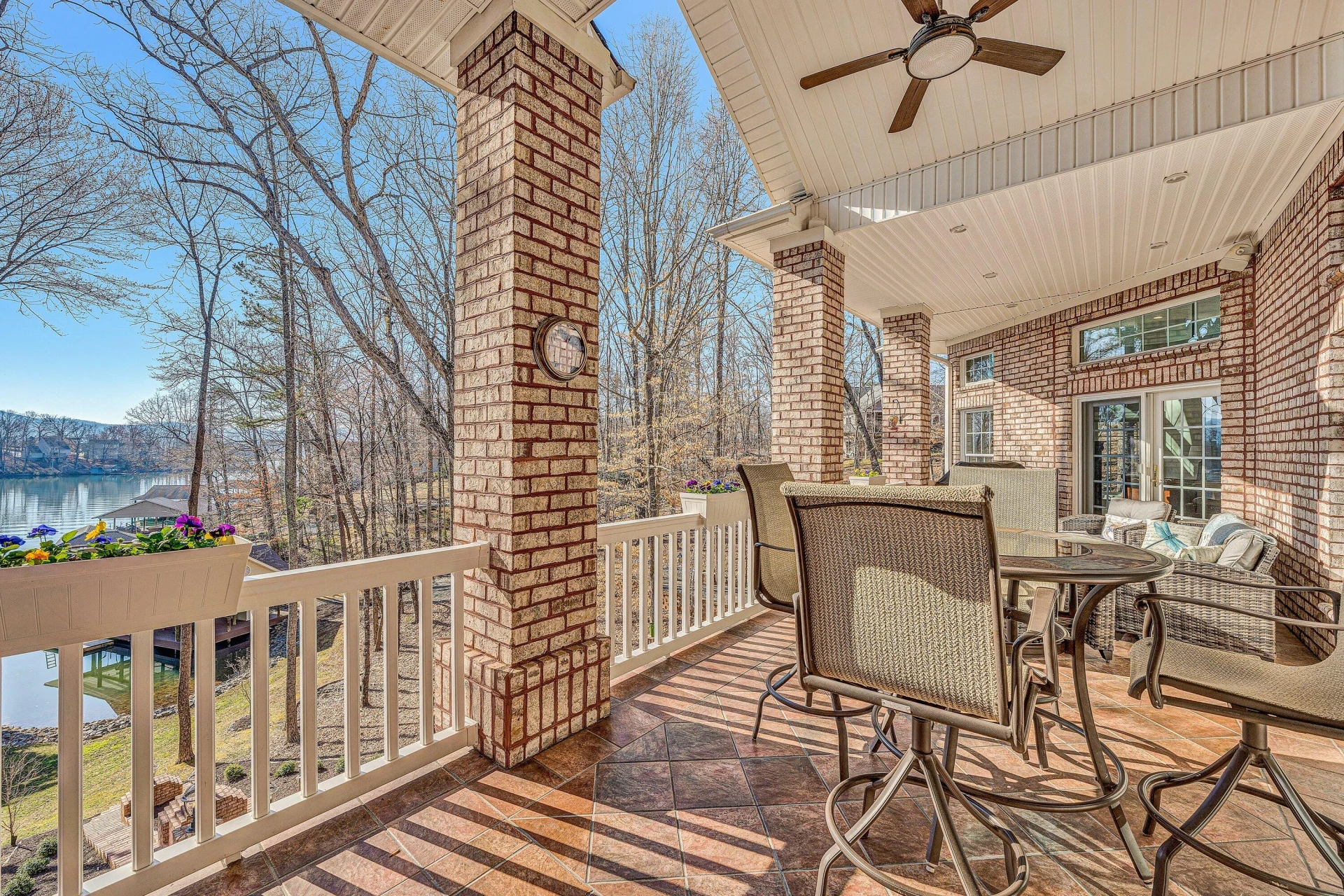 20 Waverly CT - Photo 29