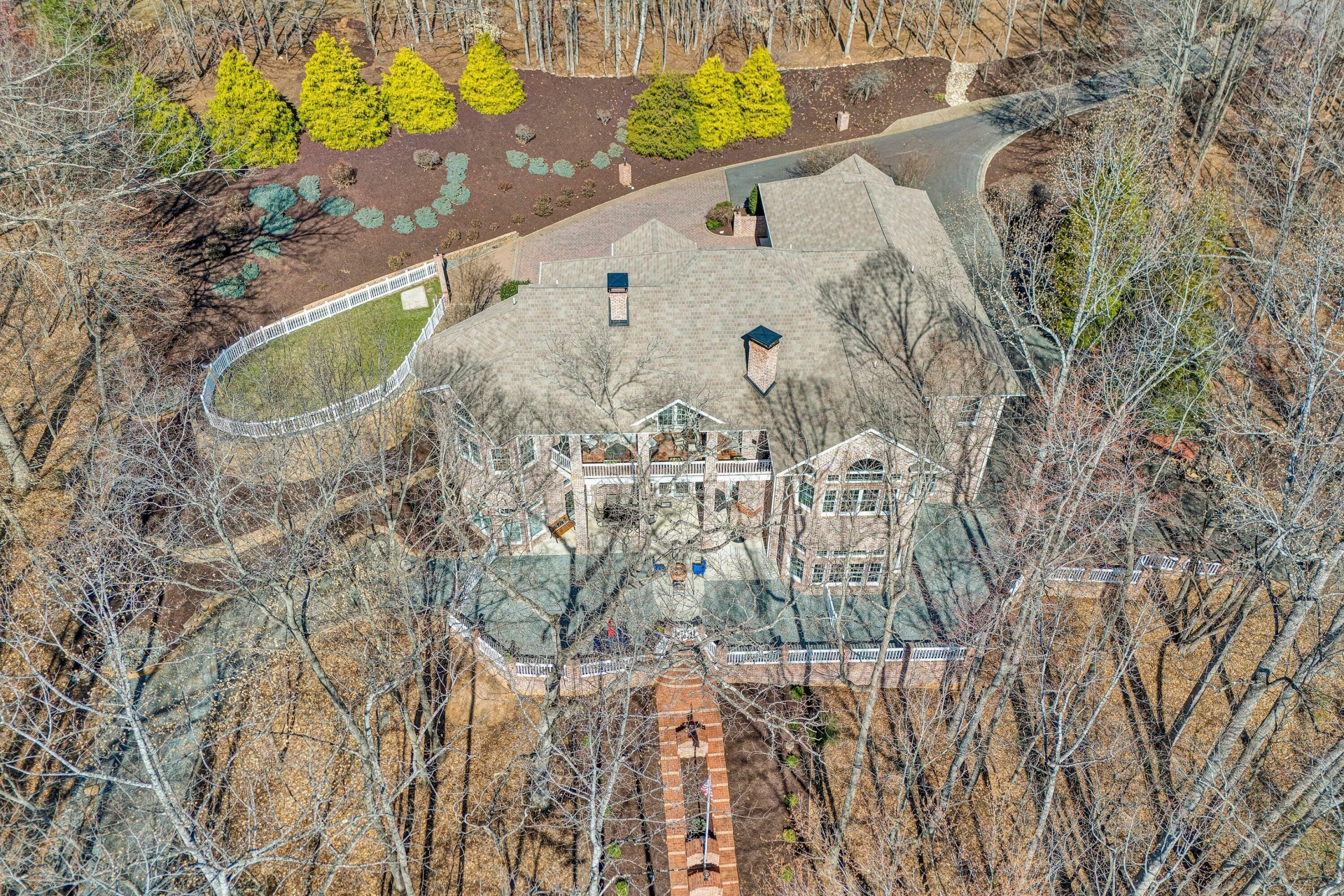 20 Waverly CT - Photo 8