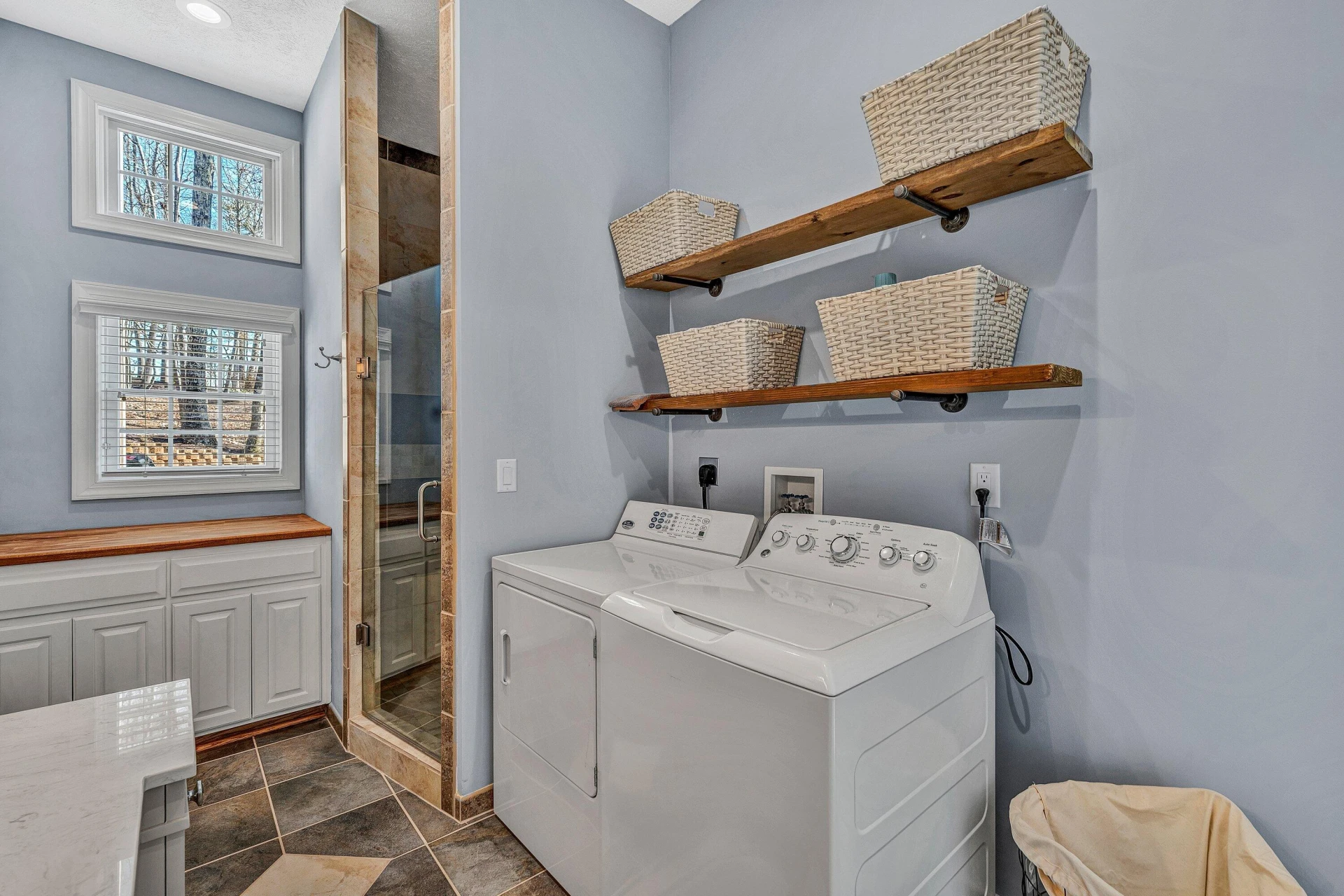 20 Waverly CT - Photo 57