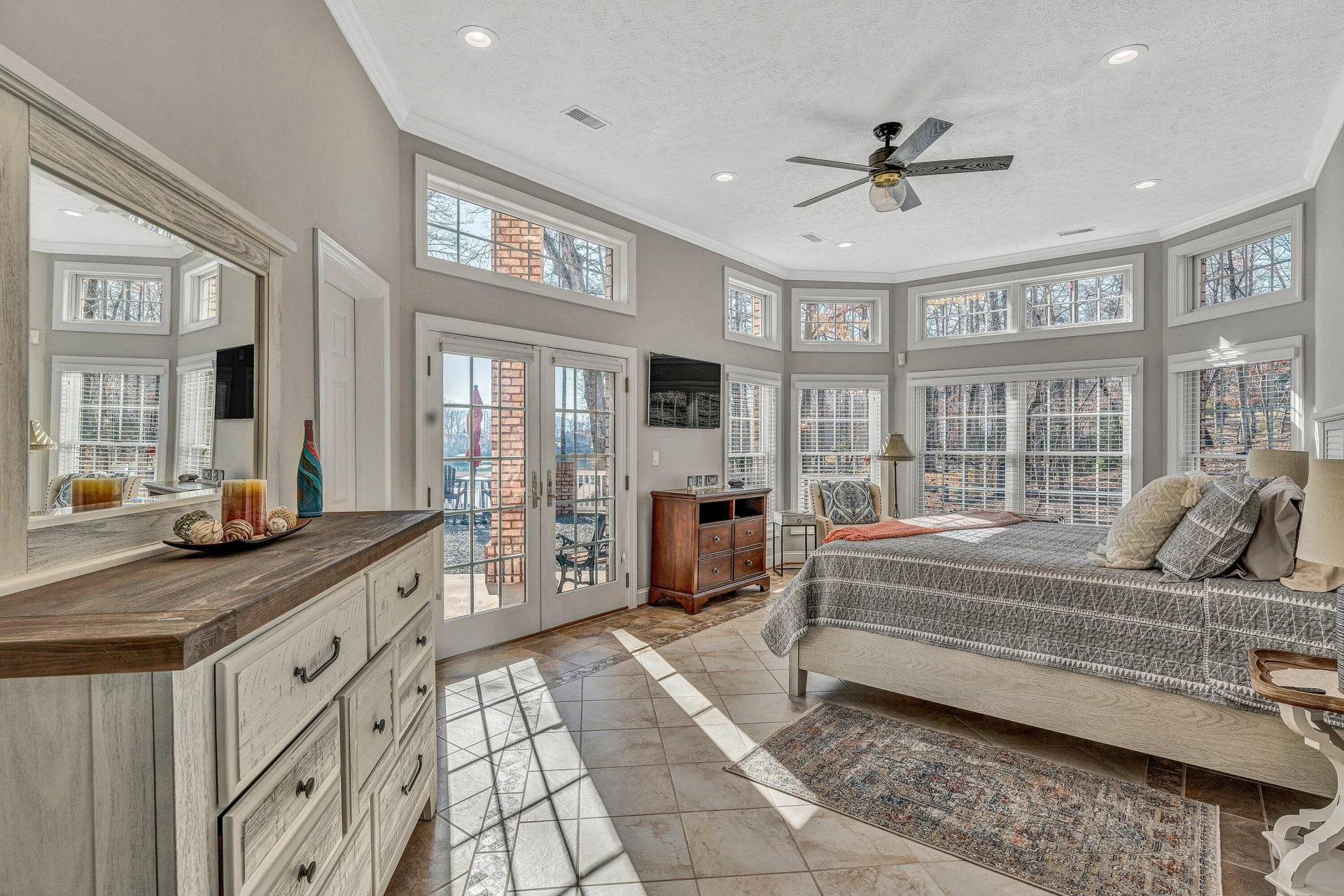 20 Waverly CT - Photo 64