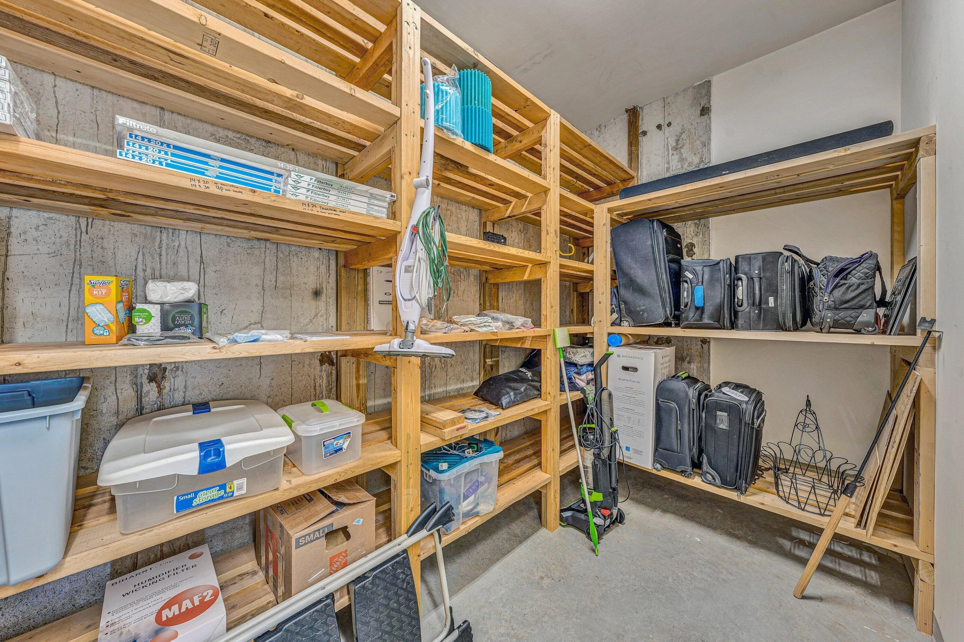 20 Waverly CT - Photo 69