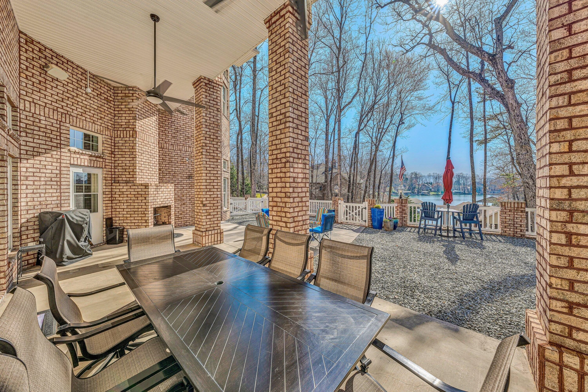 20 Waverly CT - Photo 71