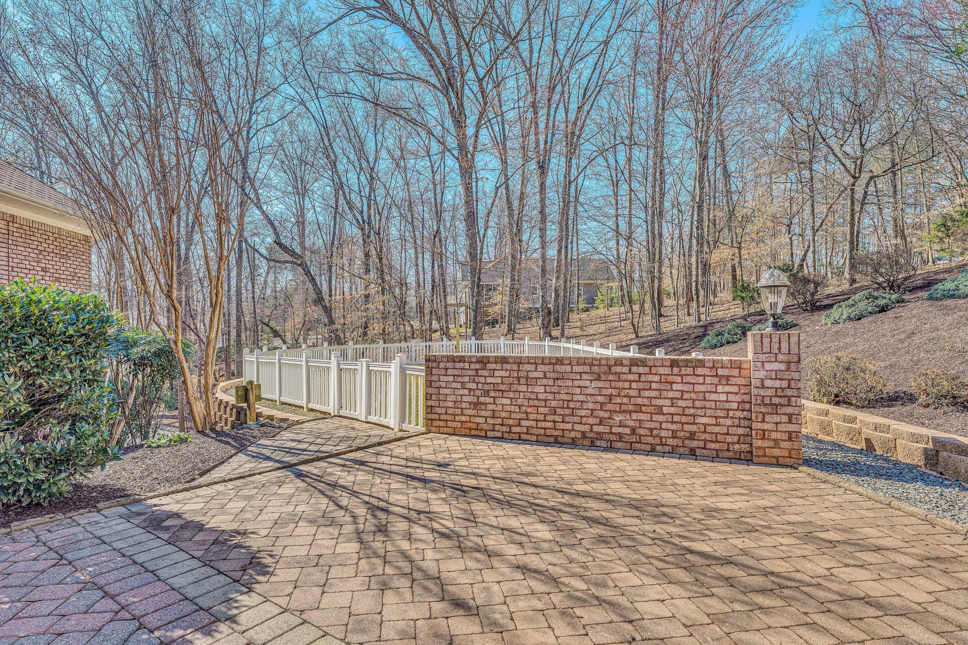 20 Waverly CT - Photo 93