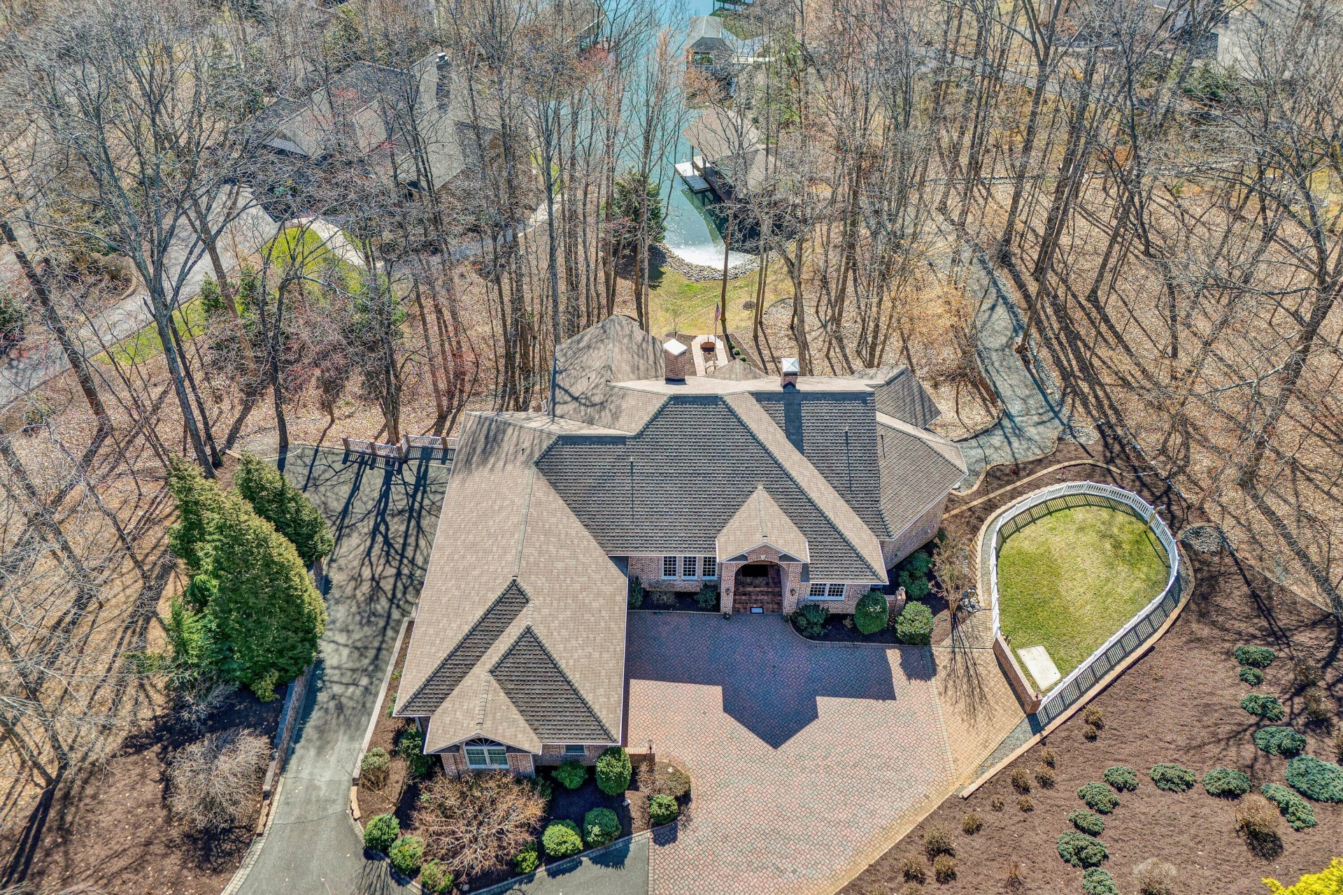 20 Waverly CT - Photo 98