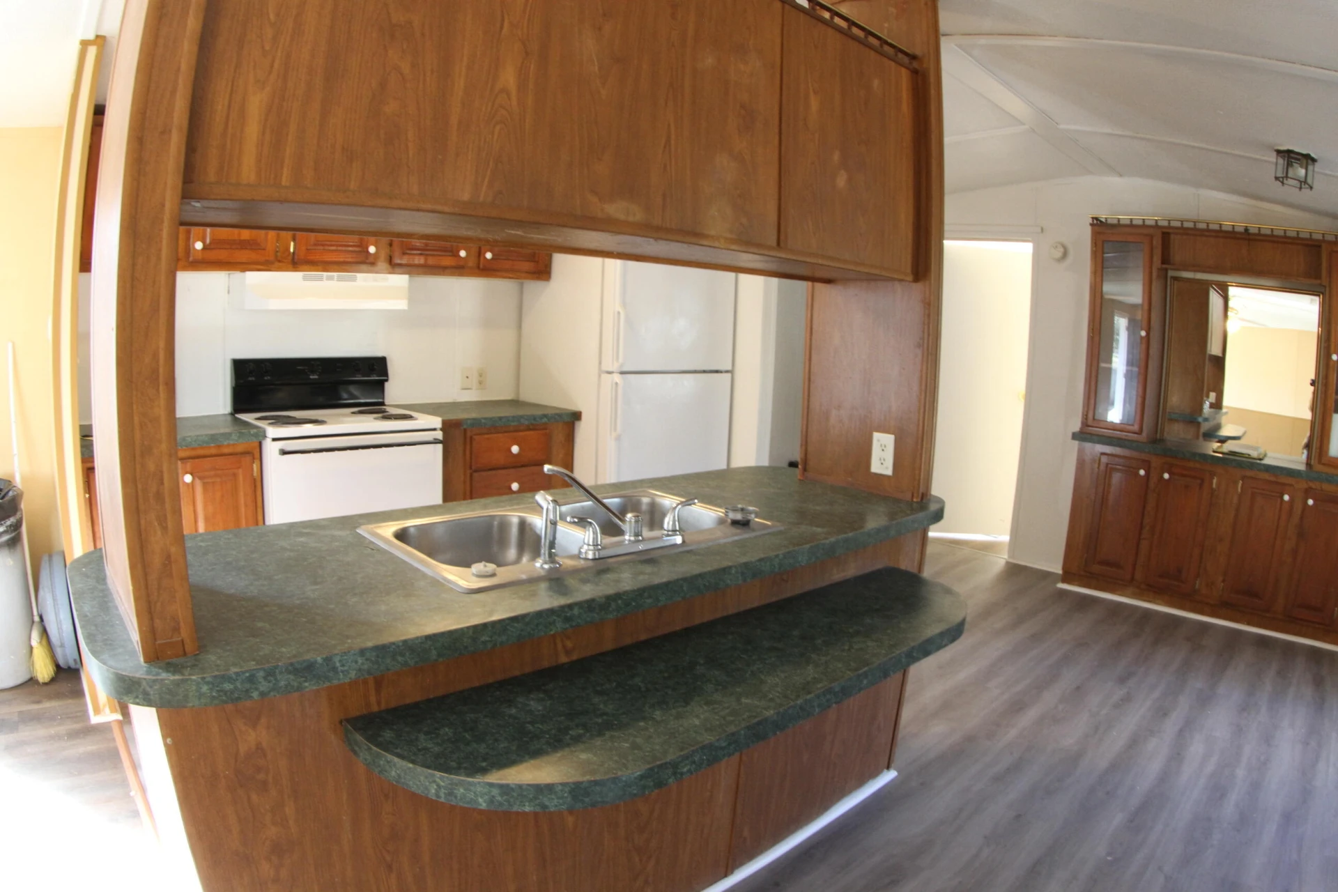 287 Tyree CIR - Photo 12