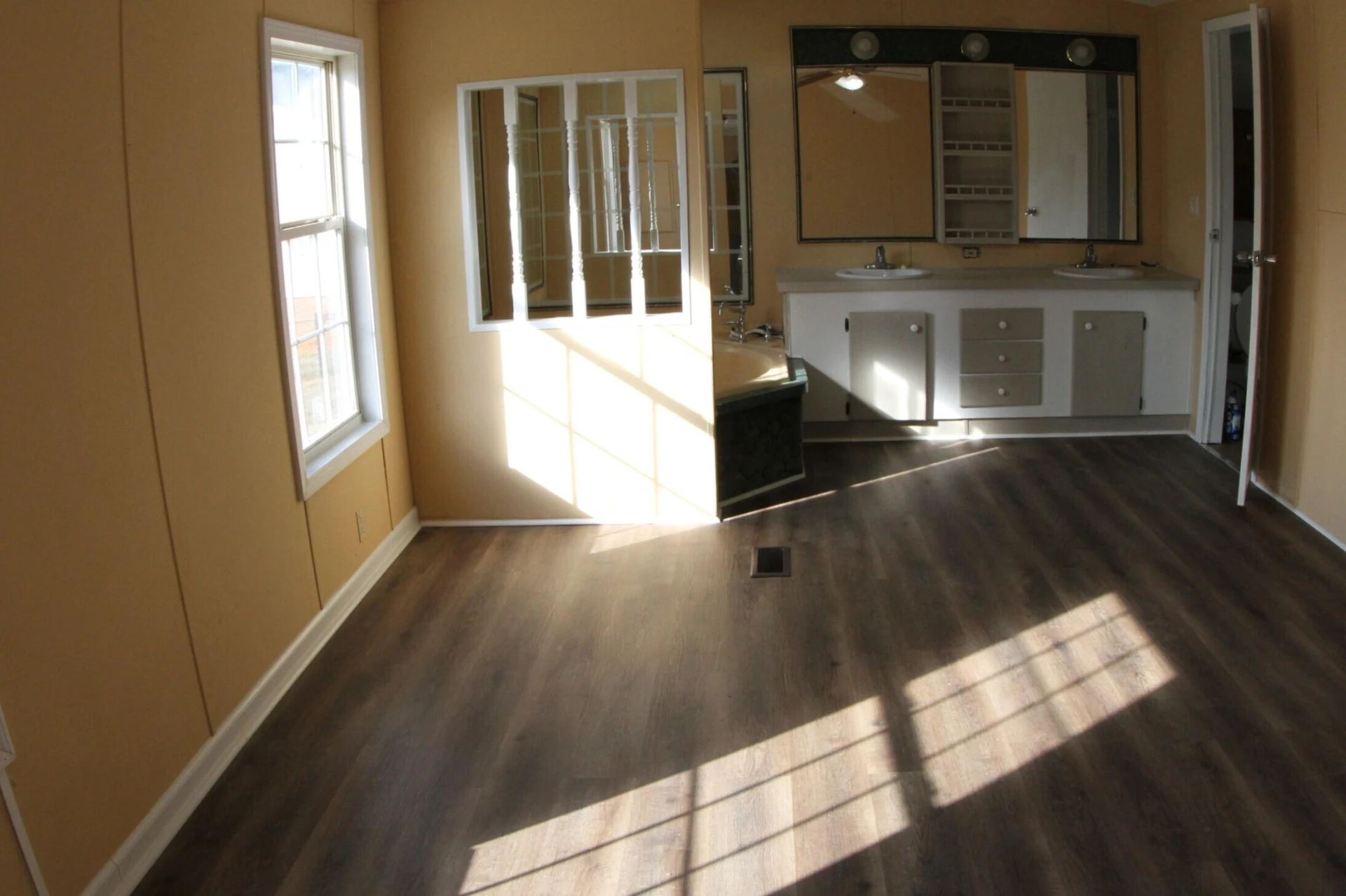 287 Tyree CIR - Photo 17